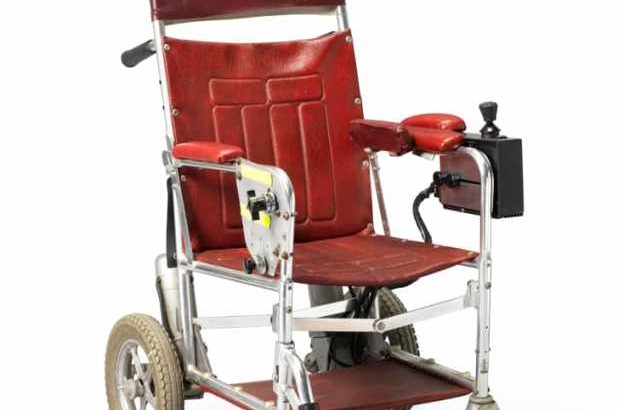 كرسي-ستيفن-هوكينغ