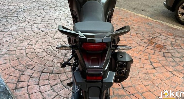 Honda Africa Twin CRF