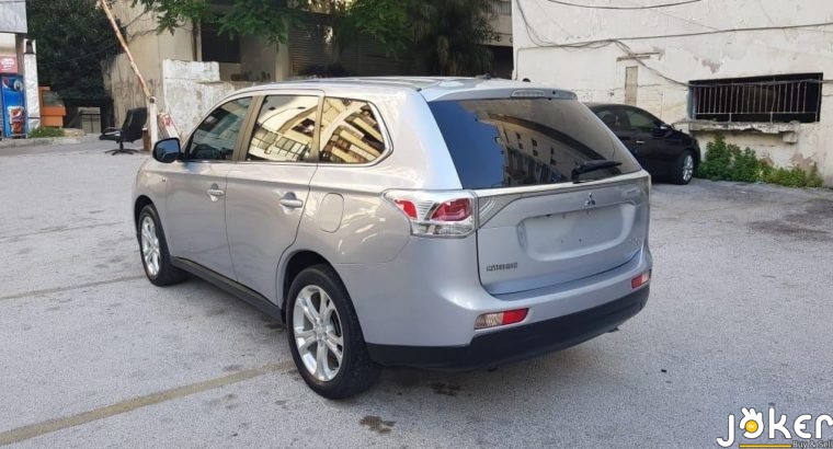 Mitsubishi Outlander GT 2014