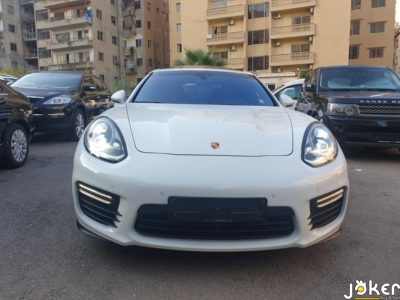 Porsche GTS model 2015