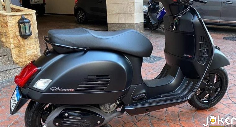 Vespa GTS 300