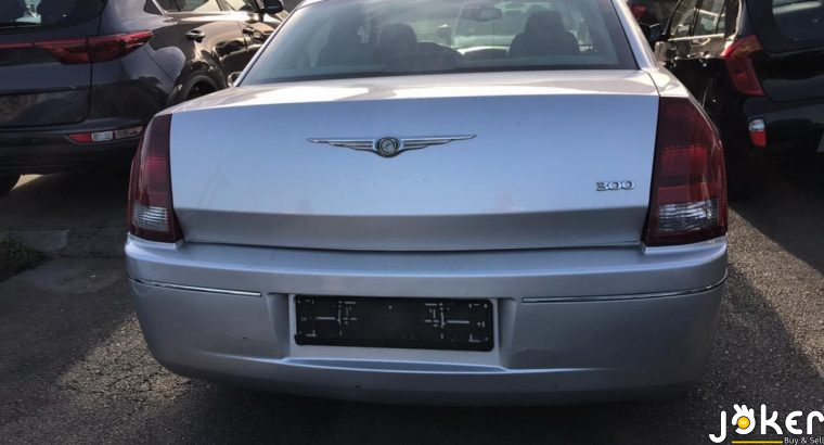Chrysler 300 2005