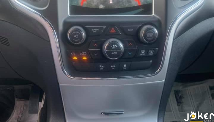 Grand Cherokee Black Edition