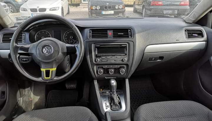 Volkswagen Jetta 2013