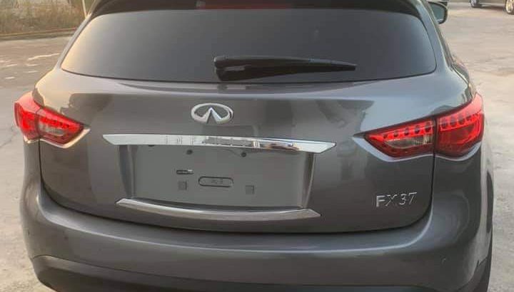 Infiniti FX 37 2013