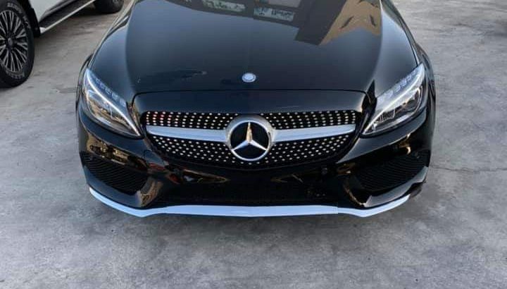 Mercedes c300 4 Matic 2015