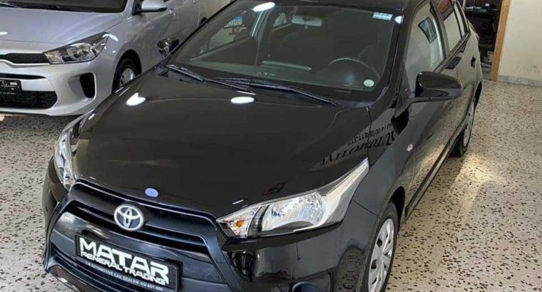 Toyota Yaris 2016