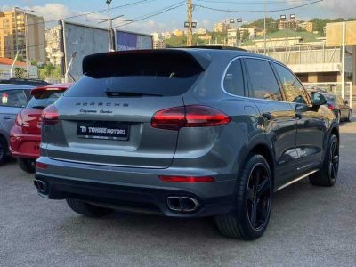 Porshe Cayenne Turbo 2015