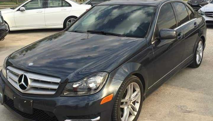 Mercedes C 300 AMG 4 Matic