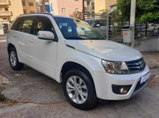 Suzuki grand vitara GLX 2014