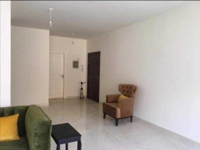 Apartment for sale in Awkar