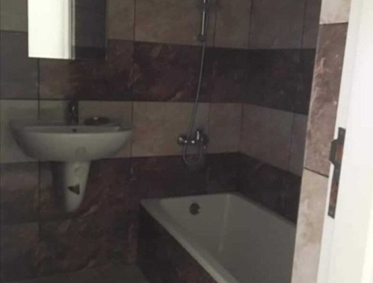 Apartment for sale in Awkar