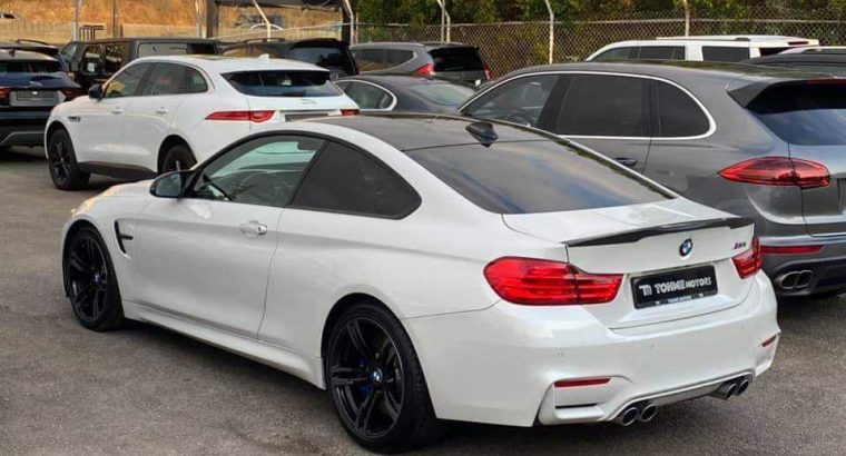 BMW M4 2015