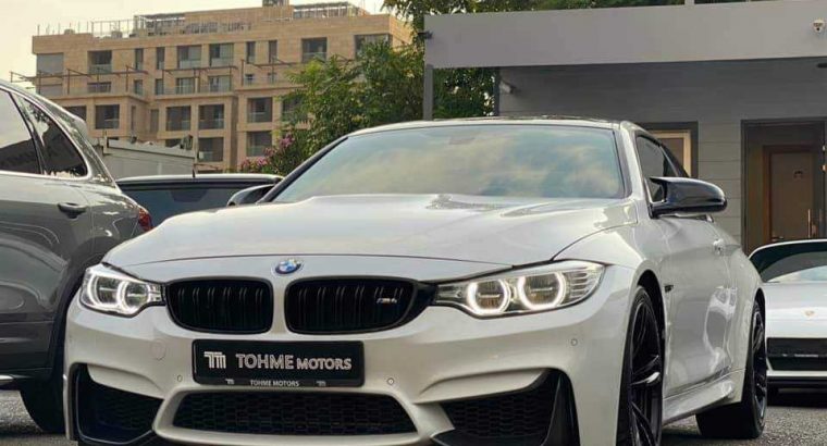 BMW M4 2015