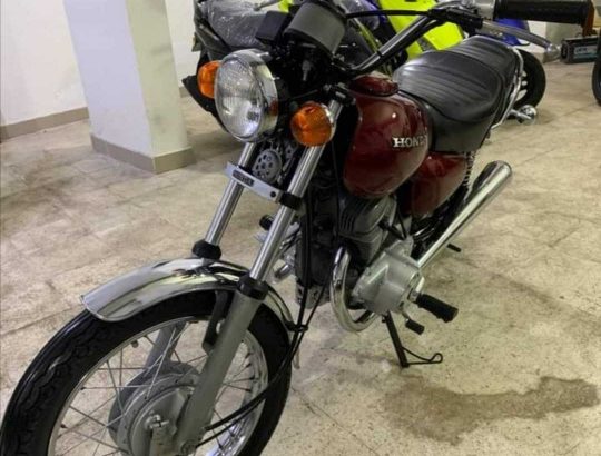 Honda 125 CM (T)