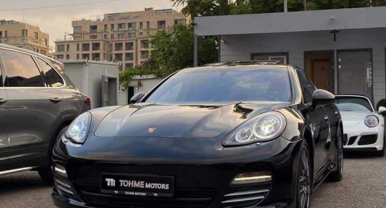 Porshe Panamera 4S 2010