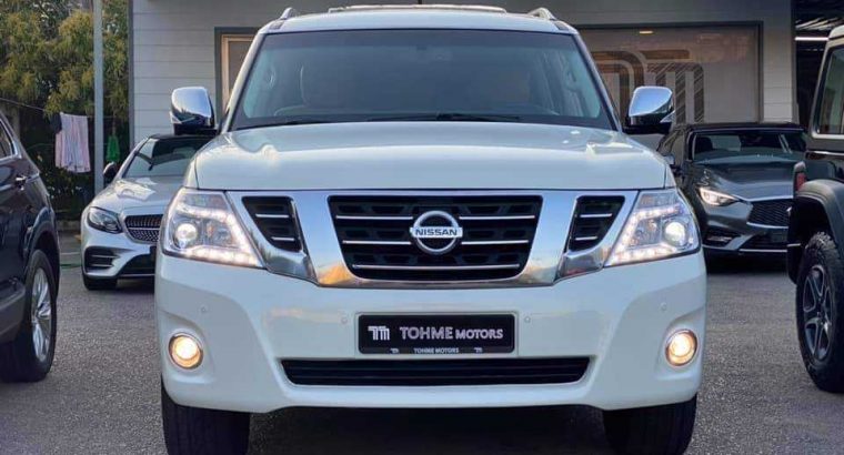 Nissan Patrol Platinum V8 2014