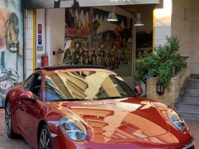 Porsche