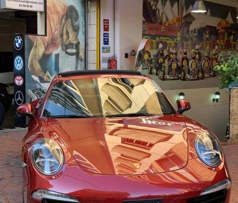 Porsche