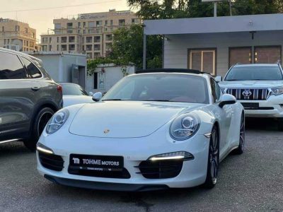 Porsche 911 Carrera 4S 2013