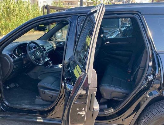 Jeep Grand Cherokee Laredo 2019