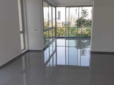 Apartment for sale in Down Town