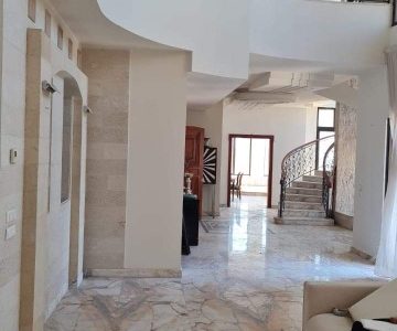 Villa for sale in Ramleh El Bayda