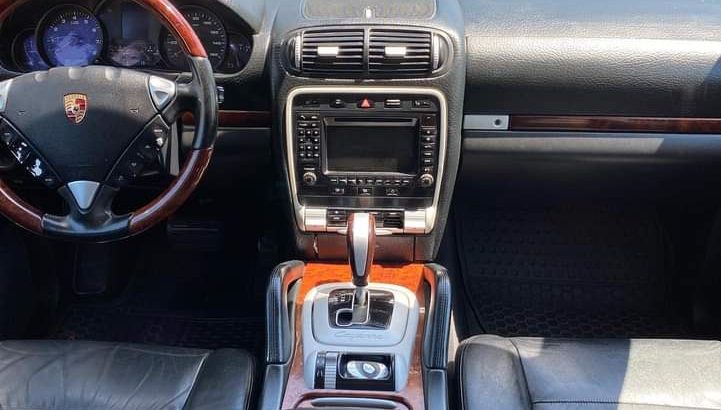 Porsche Cayenne V6 2006