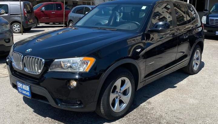 BMW X3 2011