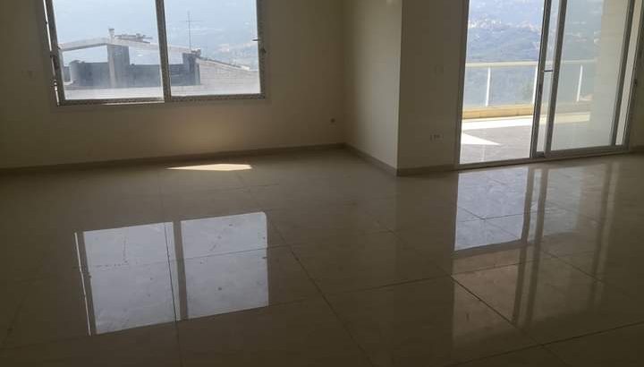 Apartment for sale in Ballouneh