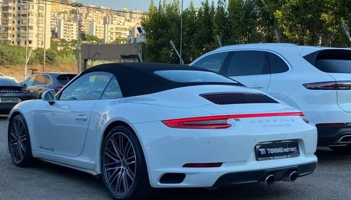 Porsche 911 Carrera 4S Cabrio 2017