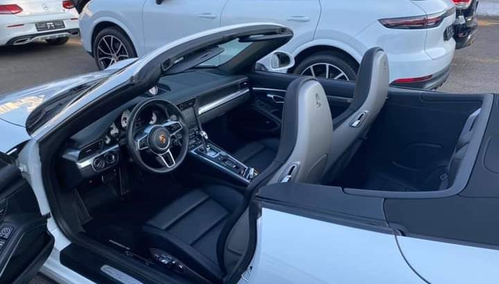 Porsche 911 Carrera 4S Cabrio 2017