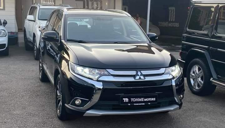 Mitsubishi Outlander 2016