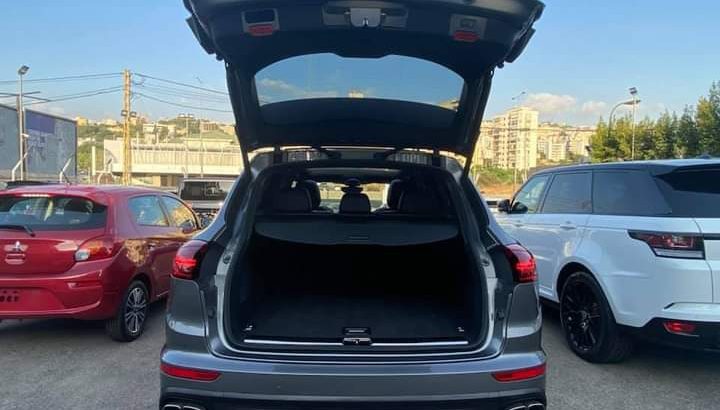 Porsche Cayenne Turbo 2015