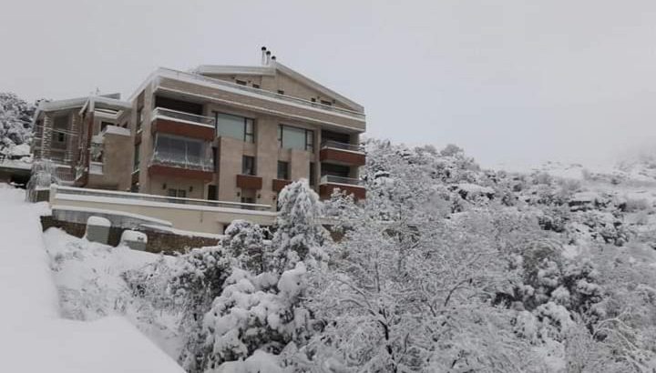 Villa for sale in Aachkout