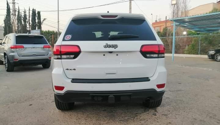 Jeep Grand Cherokee 2016