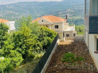 Apartment for sale in Ballouneh