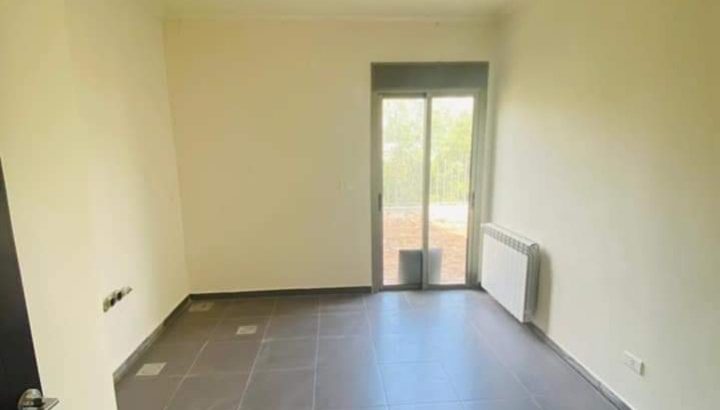 Apartment for sale in Ballouneh