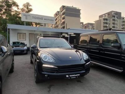 Porsche Cayenne S 2011