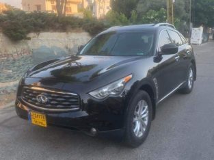 Infiniti FX35