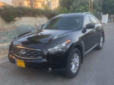 Infiniti FX35