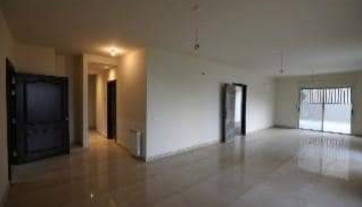 Apartment for sale in Kornet El Hamra