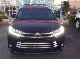 Toyota Highlander XLE 4WD 2018