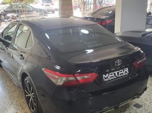 Toyota Camry 2018