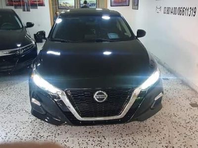 Nissan Altima Sr 2020