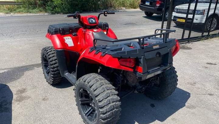 ATV Polaris sportsman 2012
