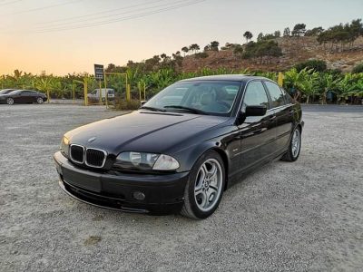 BMW E 46 330 I 2001
