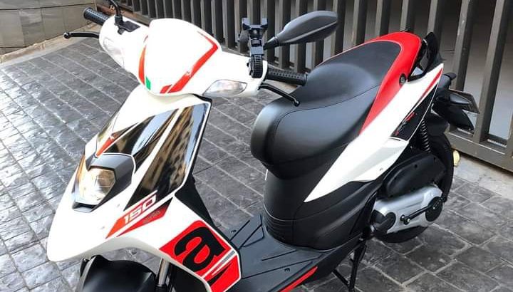 Motorcycle Aprilia Sr 2019