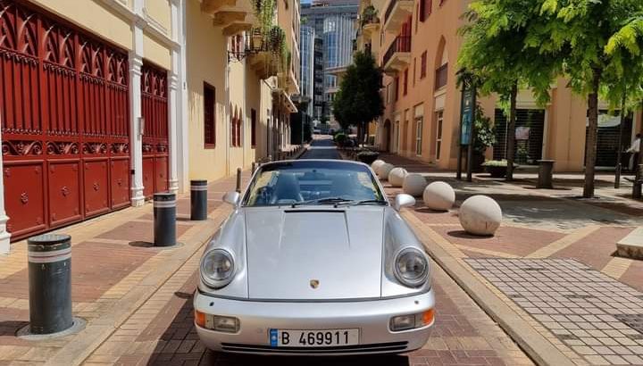 Porsche Carrera 4 1991