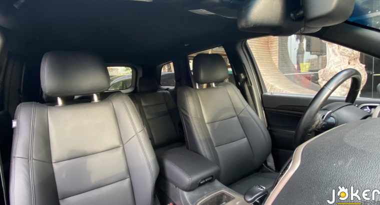 2014 Grand Cheroke laredo